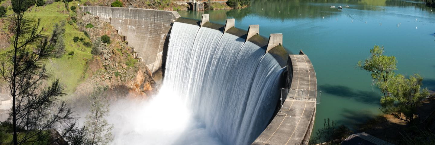 Freeze Prevention Saves Millions Downstream from Hydroelectric Dam