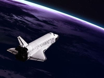 Space Shuttle with earth below