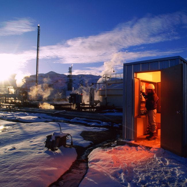 picture of an engineer working in cold conditions